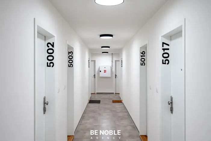 Pronájem bytu 1+kk, Praha - Vršovice, Kubánské náměstí, 21 m2