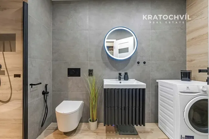 Prodej bytu 2+kk, Vestec, U Strouhy, 41 m2