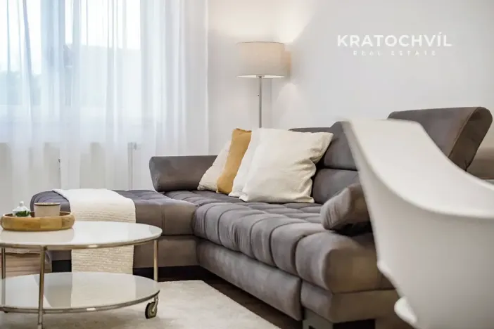 Prodej bytu 2+kk, Vestec, U Strouhy, 41 m2