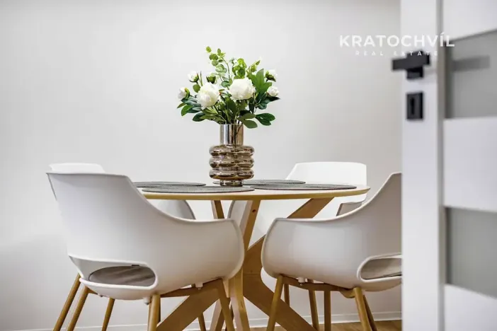 Prodej bytu 2+kk, Vestec, U Strouhy, 41 m2