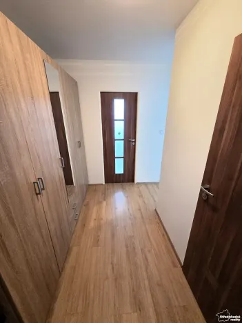Pronájem bytu 2+kk, Praha - Kobylisy, Třeboradická, 48 m2