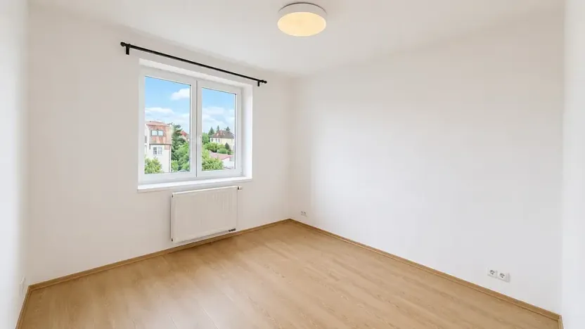 Prodej bytu 2+kk, Vestec, Ve Stromkách, 45 m2