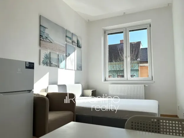Pronájem bytu 1+kk, Brno, Nováčkova, 24 m2
