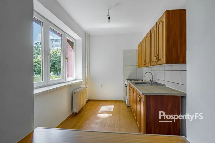 Prodej bytu 1+1, Karviná - Ráj, Školská, 35 m2