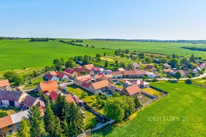 Prodej pozemku pro bydlení, Klobuky, 1088 m2