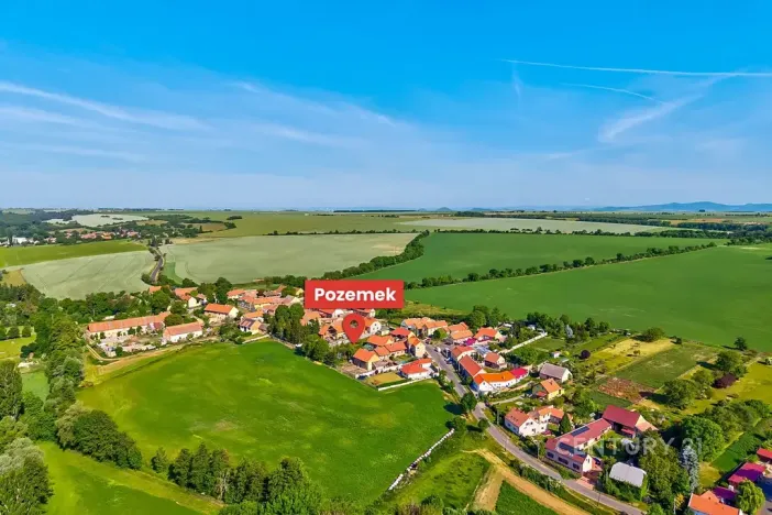 Prodej pozemku pro bydlení, Klobuky, 1088 m2