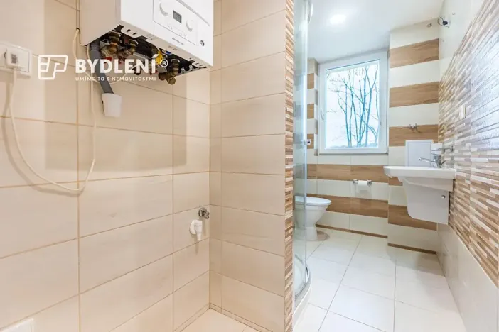 Pronájem bytu 2+1, Teplice, Bílinská, 55 m2