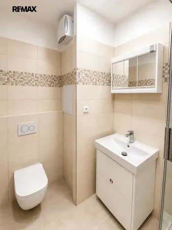 Pronájem bytu 2+1, Praha - Radotín, Sídliště, 50 m2