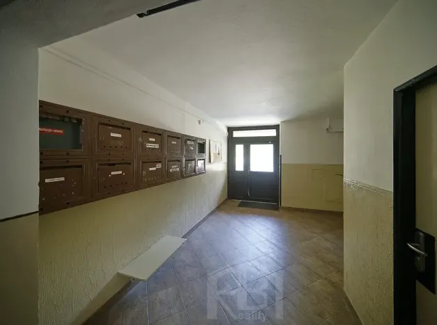 Prodej bytu 2+1, Jindřichův Hradec, sídliště Vajgar, 61 m2