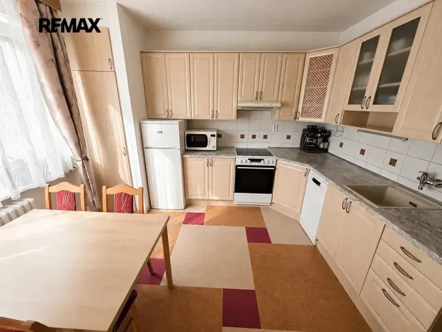 Prodej bytu 3+1, Slavkov u Brna, 92 m2