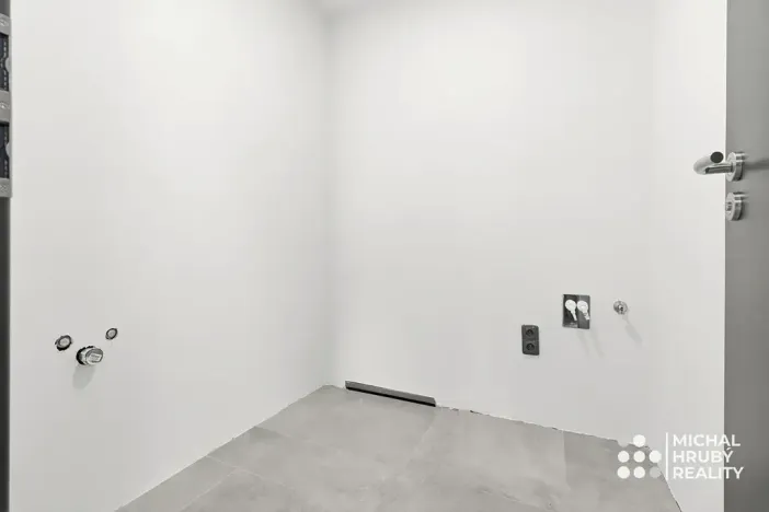 Prodej bytu 4+kk, Ostrava, Hrázka, 83 m2