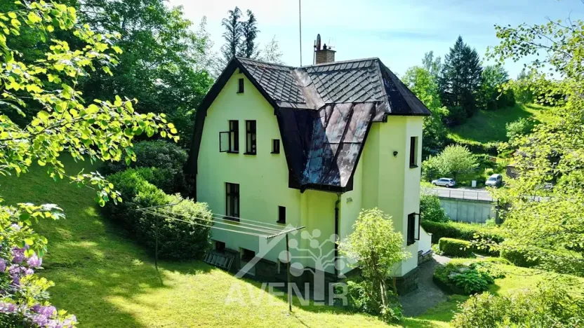 Prodej rodinného domu, Lučany nad Nisou, 180 m2
