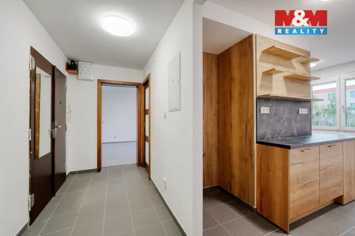 Pronájem bytu 3+1, Plzeň - Doubravka, Smrková, 70 m2