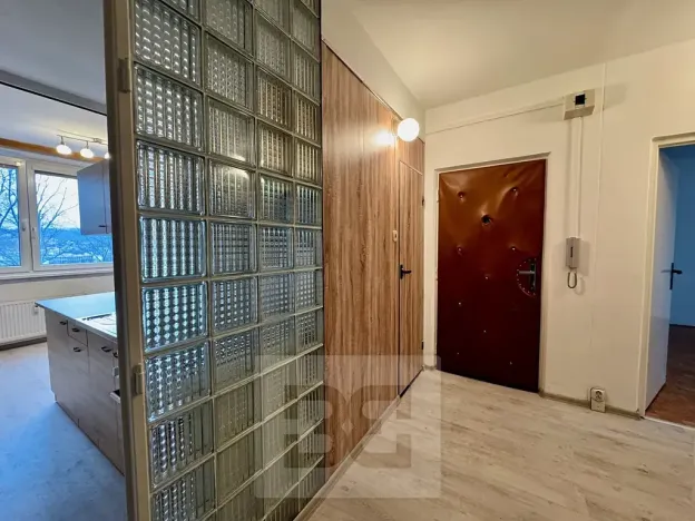 Pronájem bytu 2+1, Zlín, L. Váchy, 55 m2