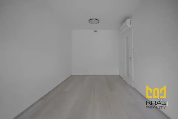 Pronájem bytu 2+kk, Praha - Žižkov, Jana Želivského, 53 m2