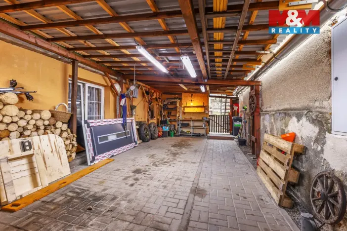 Prodej rodinného domu, Doksy, Školní, 170 m2