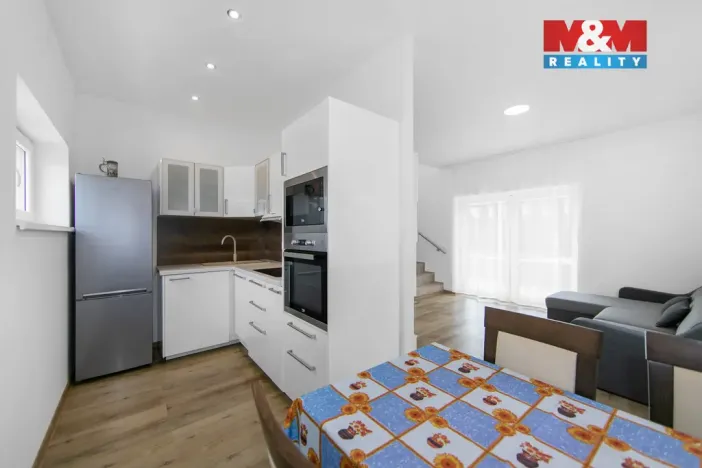 Pronájem rodinného domu, Tetín, 82 m2
