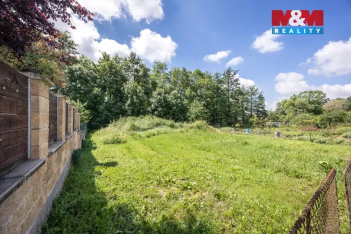 Prodej zahrady, Bělkovice-Lašťany, 445 m2