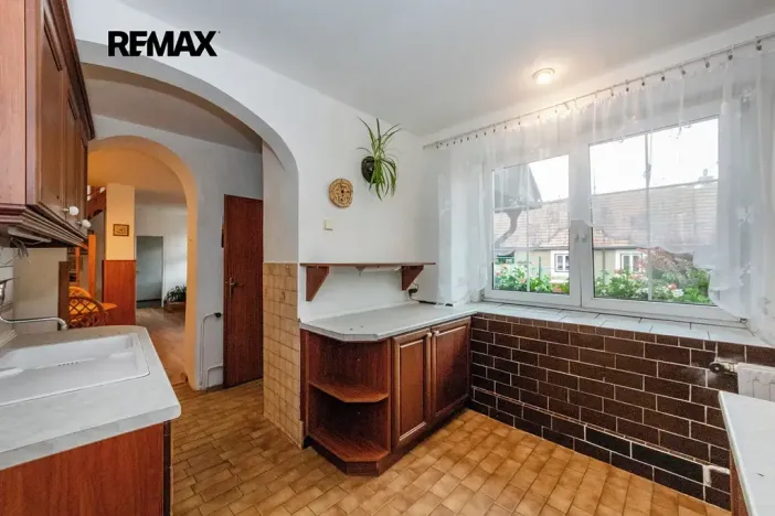 Prodej rodinného domu, Praha - Lipence, V roklích, 160 m2