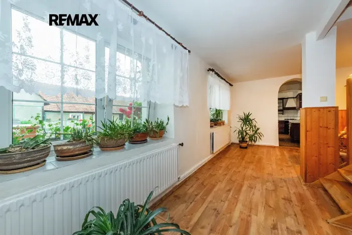 Prodej rodinného domu, Praha - Lipence, V roklích, 160 m2