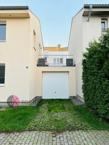 Pronájem rodinného domu, Praha - Uhříněves, Vlárská, 95 m2