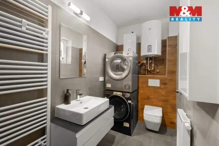 Prodej bytu 2+kk, Stochov, Zahradní, 62 m2