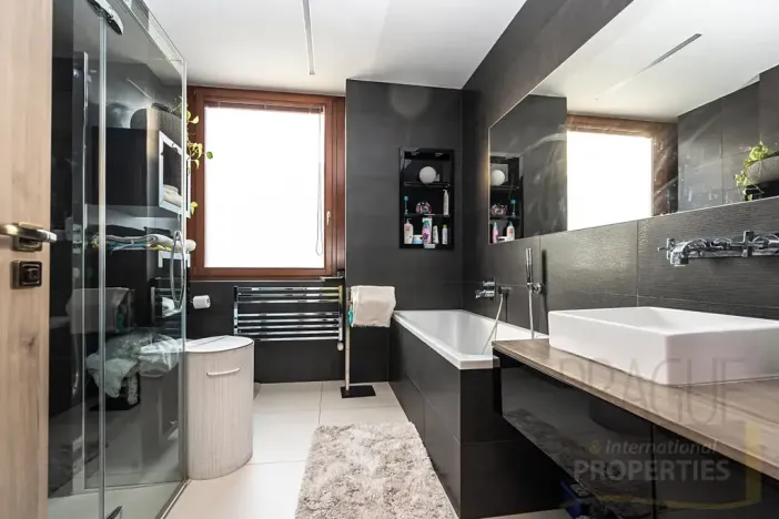 Prodej bytu 5+1, Praha - Vršovice, Kodaňská, 180 m2