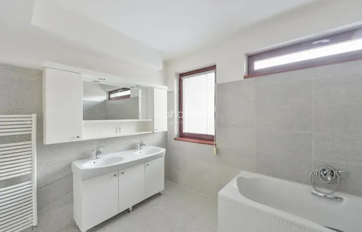 Pronájem vily, Praha - Jinonice, 259 m2