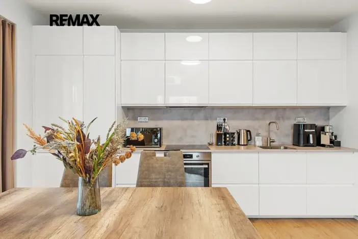 Pronájem bytu 2+kk, Praha - Strašnice, Ramonova, 58 m2