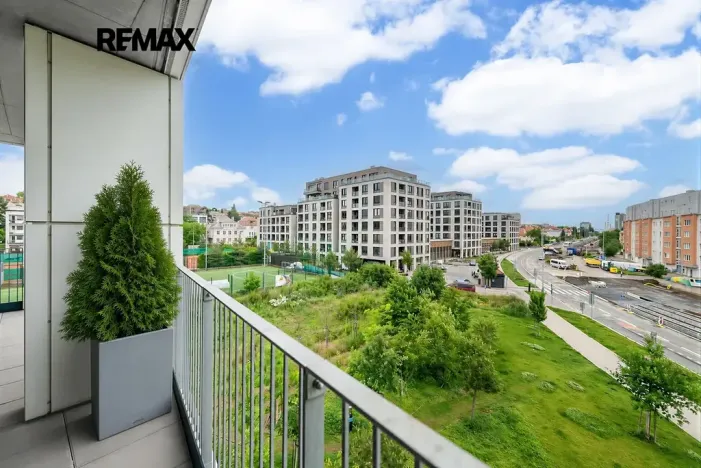 Pronájem bytu 2+kk, Praha - Strašnice, Ramonova, 58 m2