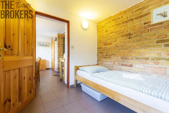 Prodej ubytování, Březí, 157 m2
