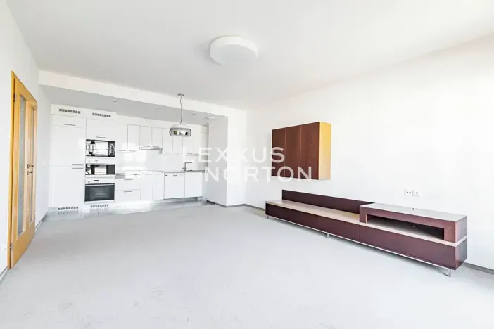 Pronájem bytu 3+kk, Praha - Libeň, Krejčího, 73 m2