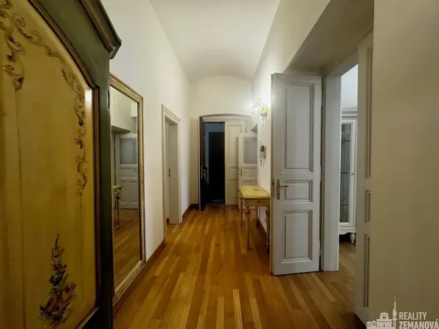 Pronájem bytu 4+kk, Praha - Nové Město, Truhlářská, 122 m2