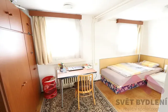 Pronájem bytu 1+kk, Praha, Formanská, 18 m2