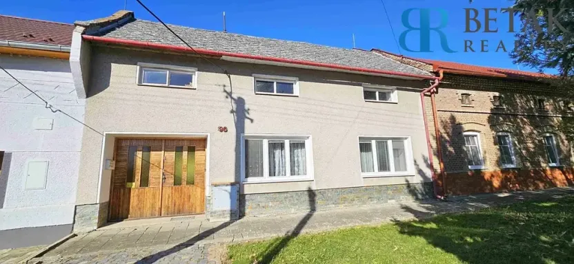 Prodej rodinného domu, Oplocany, 230 m2