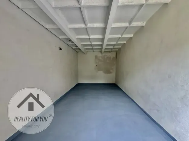 Pronájem garáže, Mladá Boleslav, Pod Borkem, 19 m2