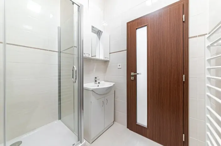 Pronájem bytu 1+kk, Praha - Libeň, Prosecká, 30 m2
