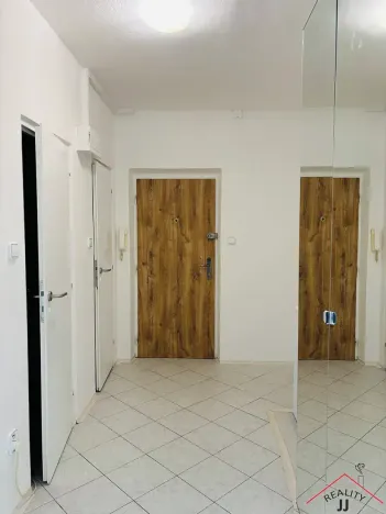 Prodej bytu 2+1, Praha - Záběhlice, Jahodová, 53 m2