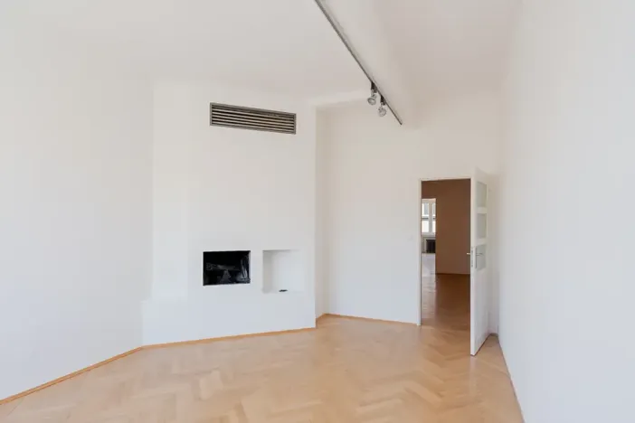 Pronájem bytu 4+kk, Praha - Holešovice, Veverkova, 111 m2