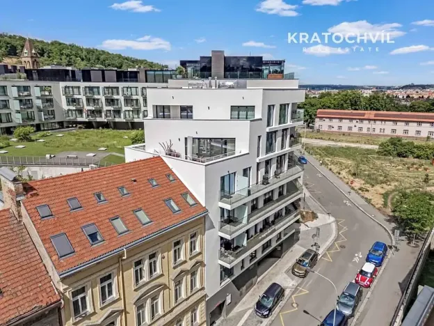 Prodej bytu 2+kk, Praha - Smíchov, Grafická, 70 m2