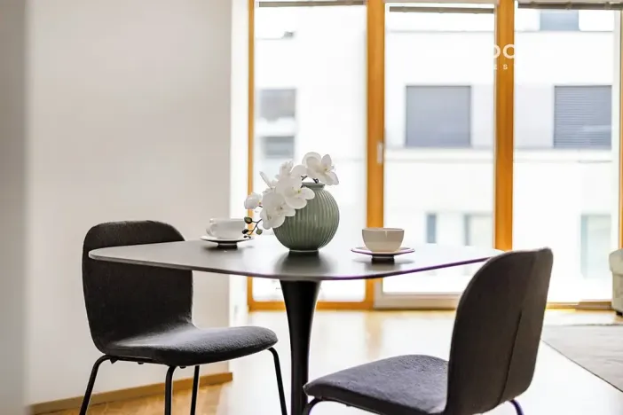 Prodej bytu 2+kk, Praha - Smíchov, Grafická, 70 m2