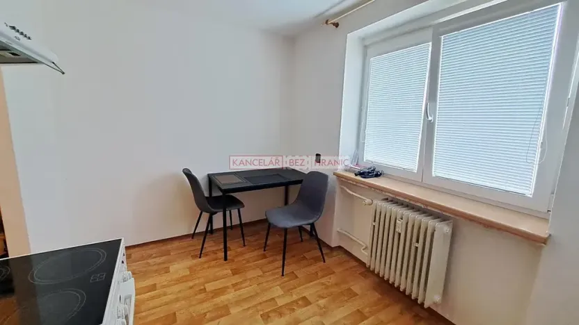 Pronájem bytu 1+1, Vsetín, Na Hrázi, 35 m2