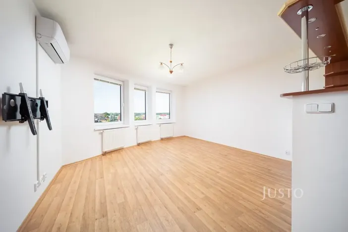 Prodej bytu 3+kk, Třeboň, U Francouzů, 78 m2