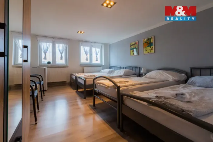 Prodej rodinného domu, Kravaře, Opavská, 1355 m2