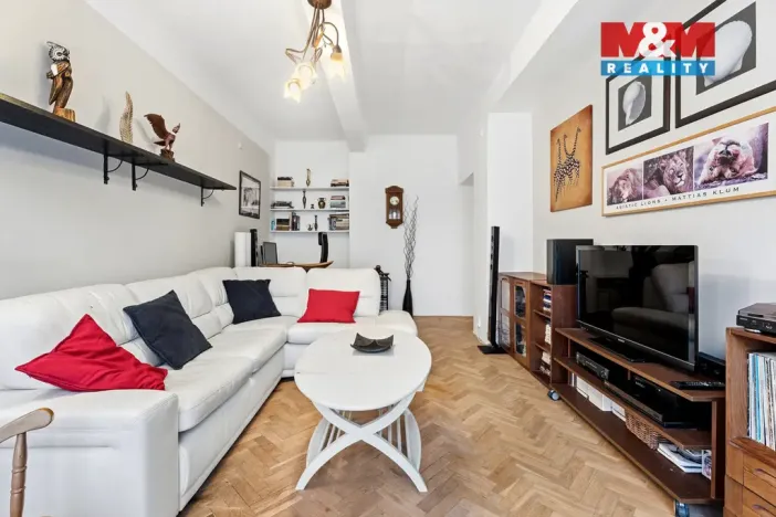 Prodej bytu 2+1, Praha - Žižkov, Jeseniova, 74 m2
