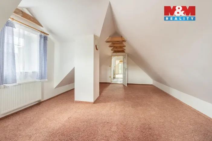 Prodej rodinného domu, Krakovec, 200 m2