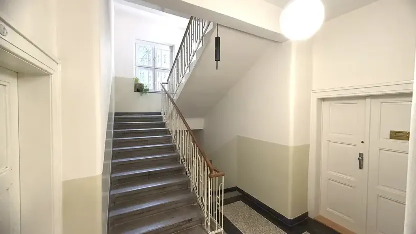 Prodej bytu 3+kk, Praha - Holešovice, Šternberkova, 100 m2
