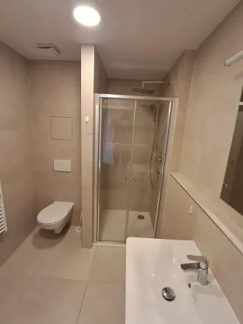 Prodej bytu 1+kk, Praha - Černý Most, Dobrovolného, 36 m2