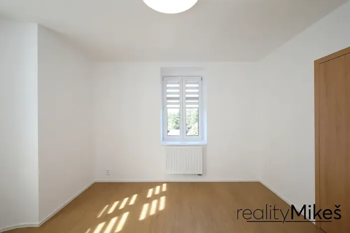 Pronájem bytu 3+1, Liberec, Šafaříkova, 87 m2