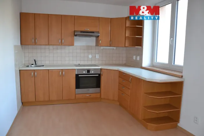 Prodej bytu 1+1, Červený Kostelec, Boženy Němcové, 48 m2